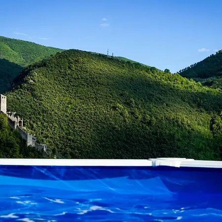 別荘 Le Rocche Valnerina