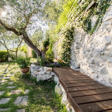 Le Rocche Valnerina Holiday home *