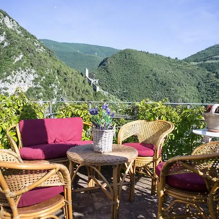 Le Rocche Valnerina Holiday home