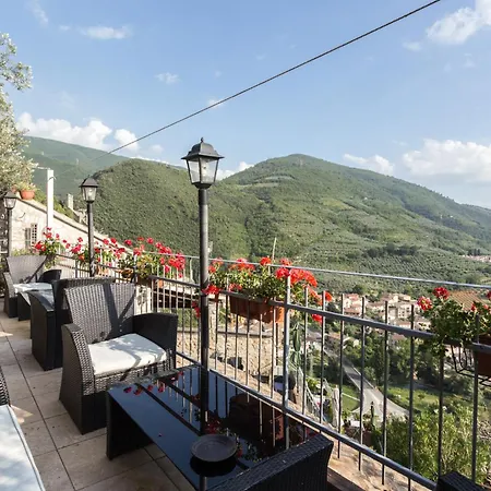 Le Rocche Valnerina Holiday home *