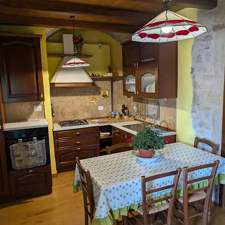 Nyaraló Le Rocche Valnerina *